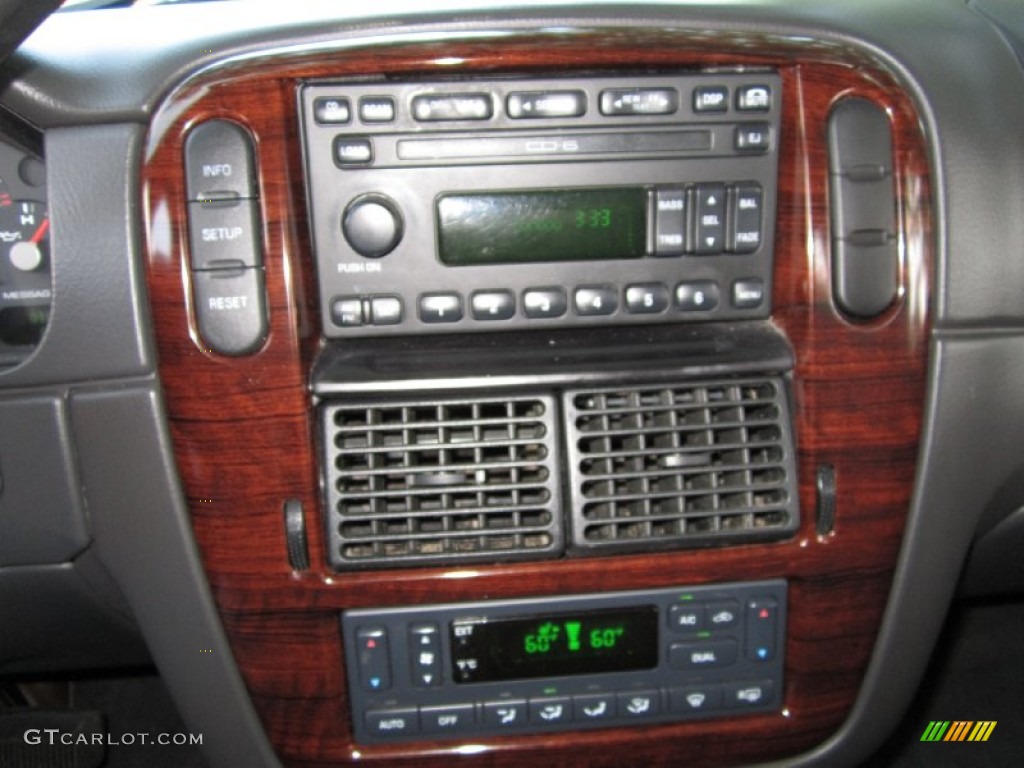 2004 Explorer Limited AWD - Silver Birch Metallic / Midnight Grey photo #22
