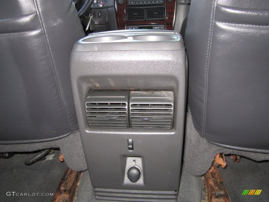 2004 Explorer Limited AWD - Silver Birch Metallic / Midnight Grey photo #27