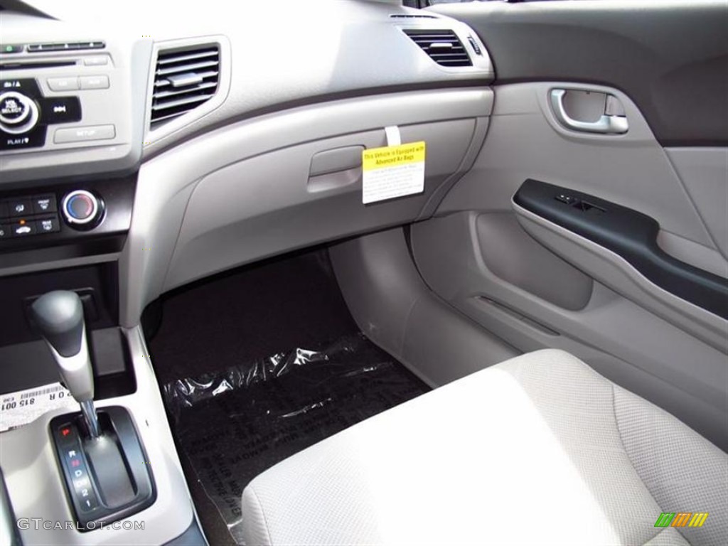 2012 Civic LX Sedan - Polished Metal Metallic / Gray photo #7