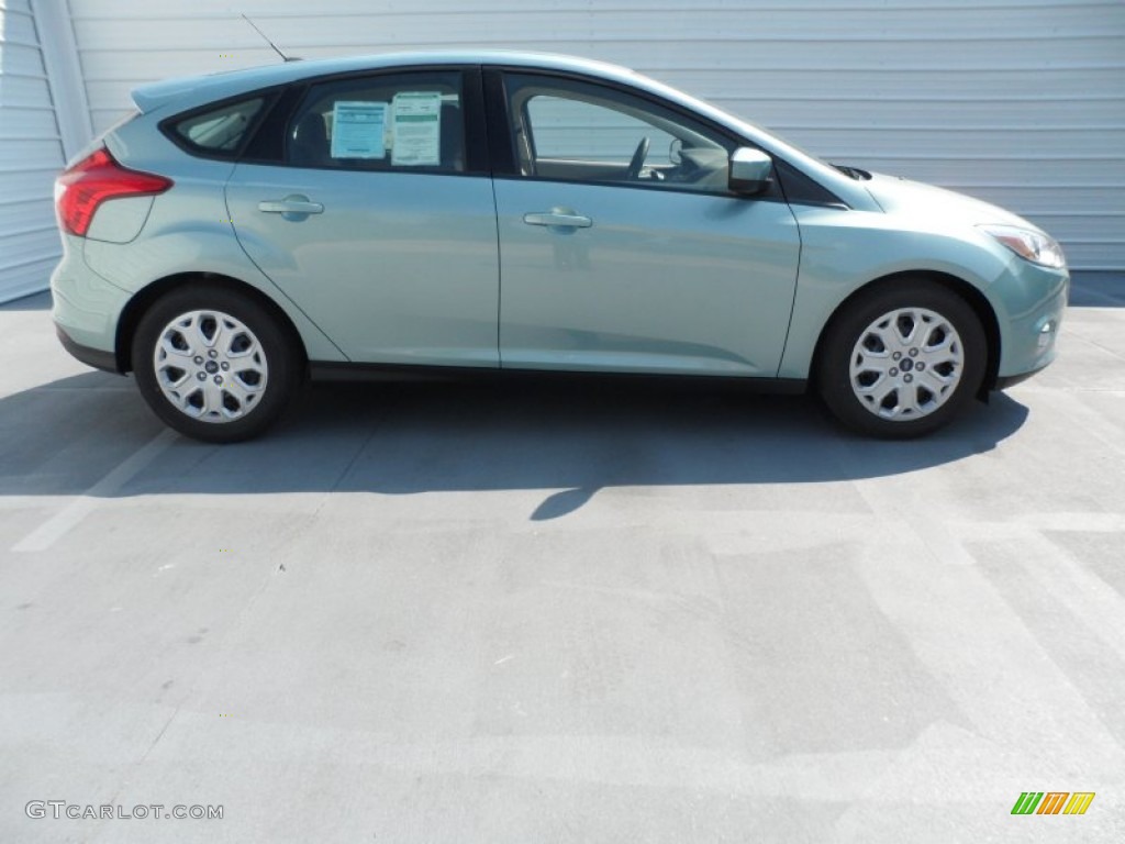 2012 Focus SE 5-Door - Frosted Glass Metallic / Stone photo #2