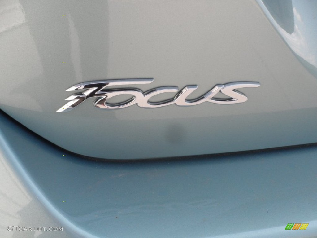 2012 Focus SE 5-Door - Frosted Glass Metallic / Stone photo #12