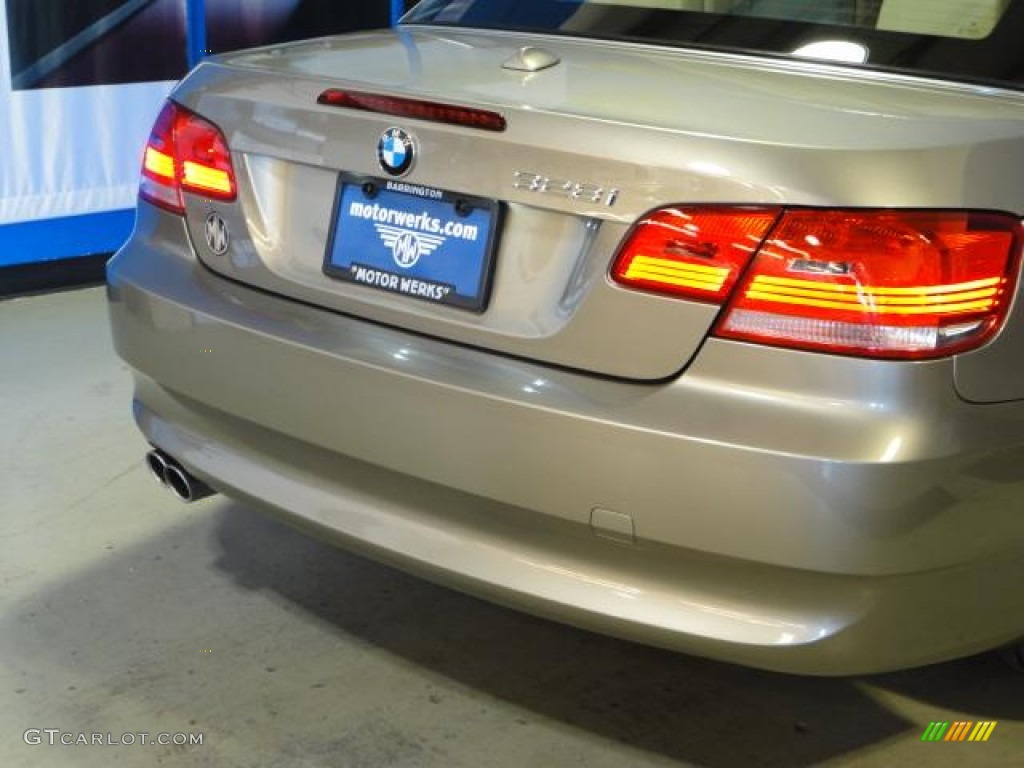 2010 3 Series 328i Convertible - Platinum Bronze Metallic / Cream Beige photo #16