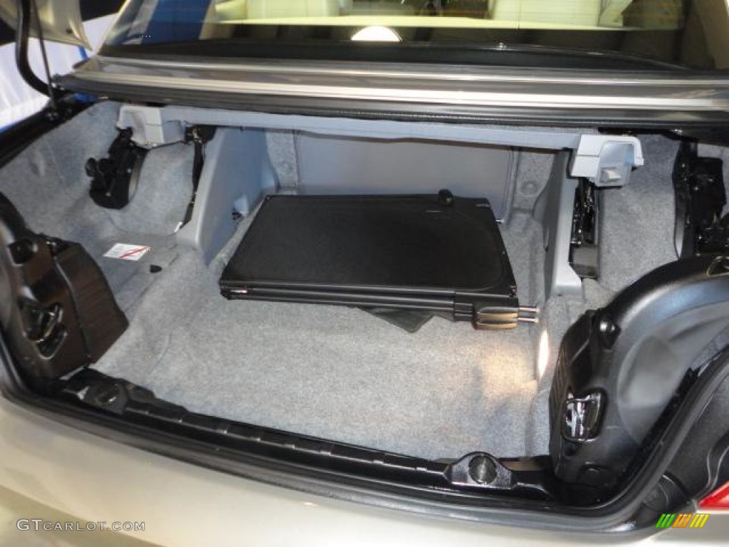 2010 BMW 3 Series 328i Convertible Trunk Photo #67370467