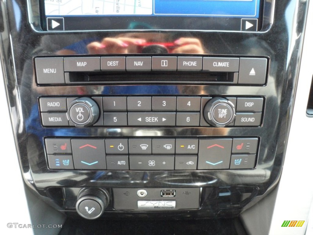 2012 Ford F150 Platinum SuperCrew 4x4 Controls Photo #67370876