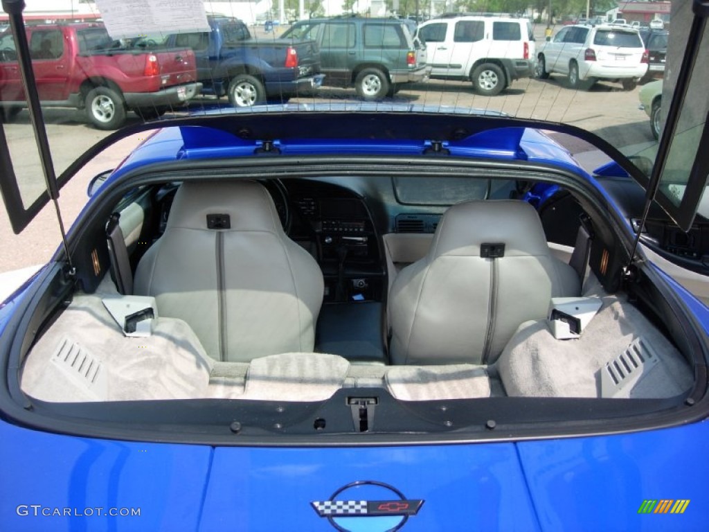 1994 Chevrolet Corvette Coupe Trunk Photo #67372299