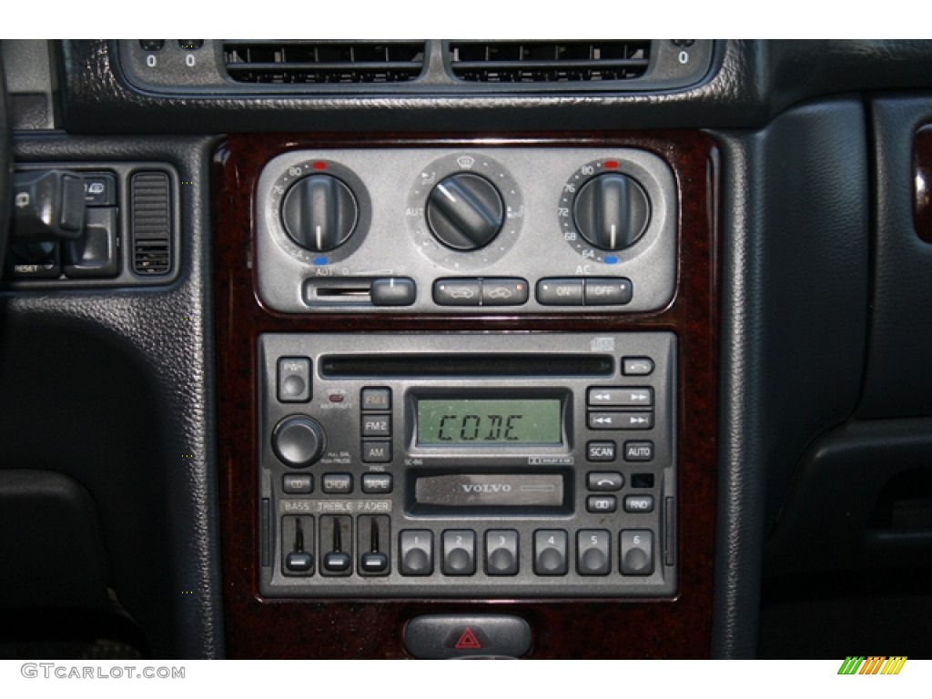 2000 V70 XC AWD - Mystic Silver Metallic / Gray/Taupe photo #11