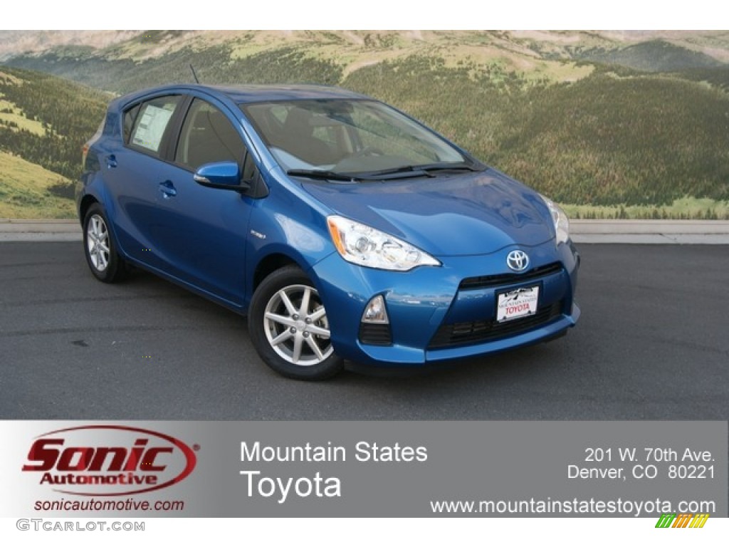 2012 Prius c Hybrid Three - Blue Streak Metallic / Light Blue Gray/Black photo #1