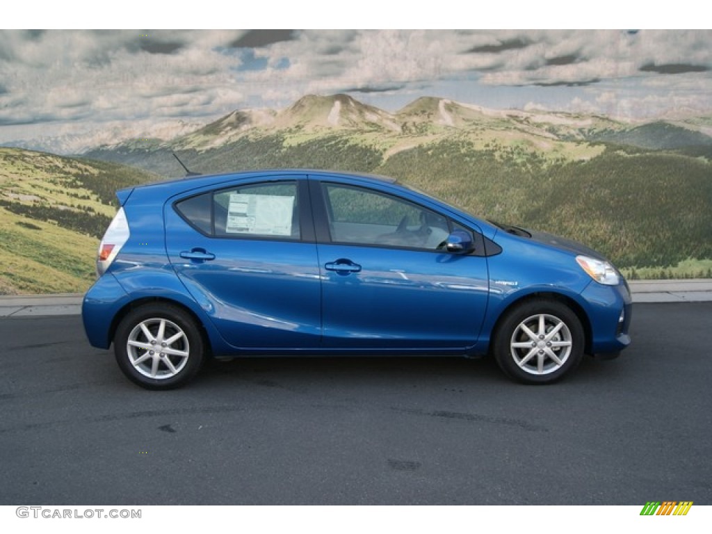 toyota prius c blue streak metallic #6