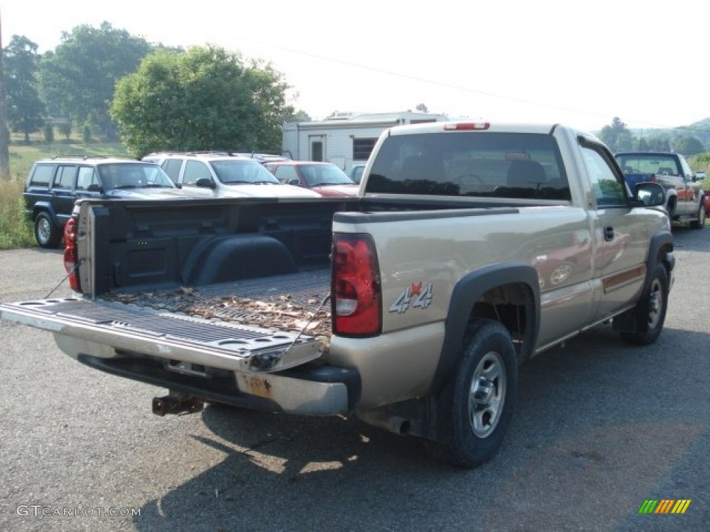 2004 Silverado 1500 LS Regular Cab 4x4 - Sandstone Metallic / Dark Charcoal photo #6