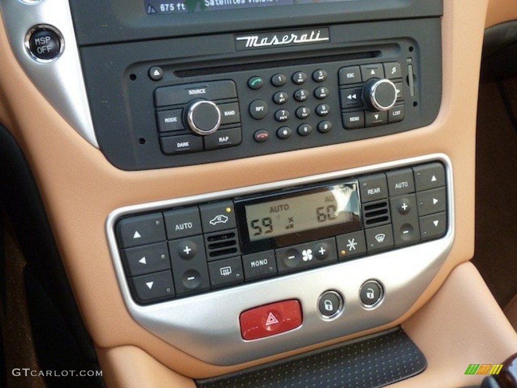 2011 Maserati GranTurismo Convertible GranCabrio Audio System Photo #67382453