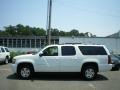 Summit White - Suburban LT 4x4 Photo No. 4