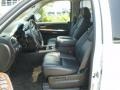 Summit White - Suburban LT 4x4 Photo No. 11