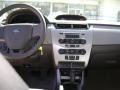 Black - Focus SE Sedan Photo No. 12