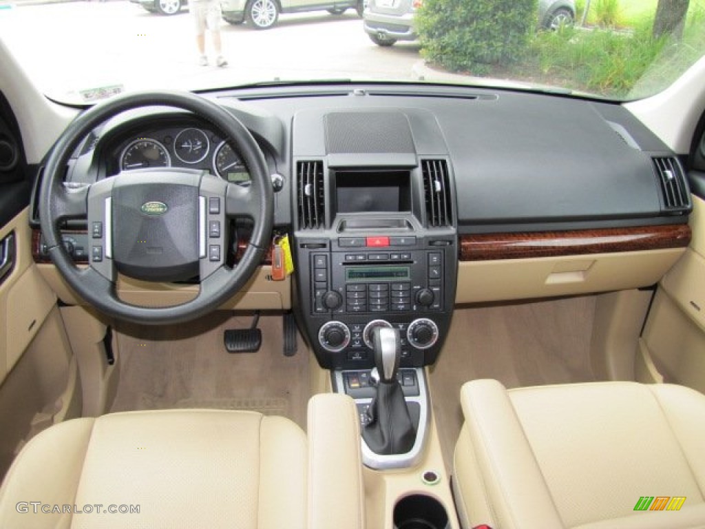 2008 Land Rover LR2 SE Alpaca Beige Dashboard Photo #67392635