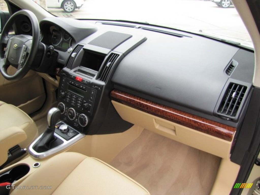 2008 Land Rover LR2 SE Alpaca Beige Dashboard Photo #67392752