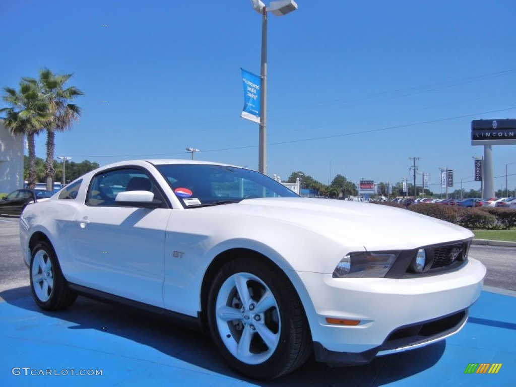 2010 Mustang GT Premium Coupe - Performance White / Charcoal Black/Cashmere photo #7