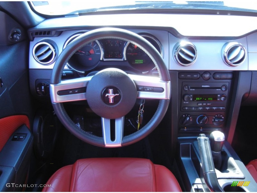 2005 Mustang GT Premium Coupe - Performance White / Red Leather photo #18