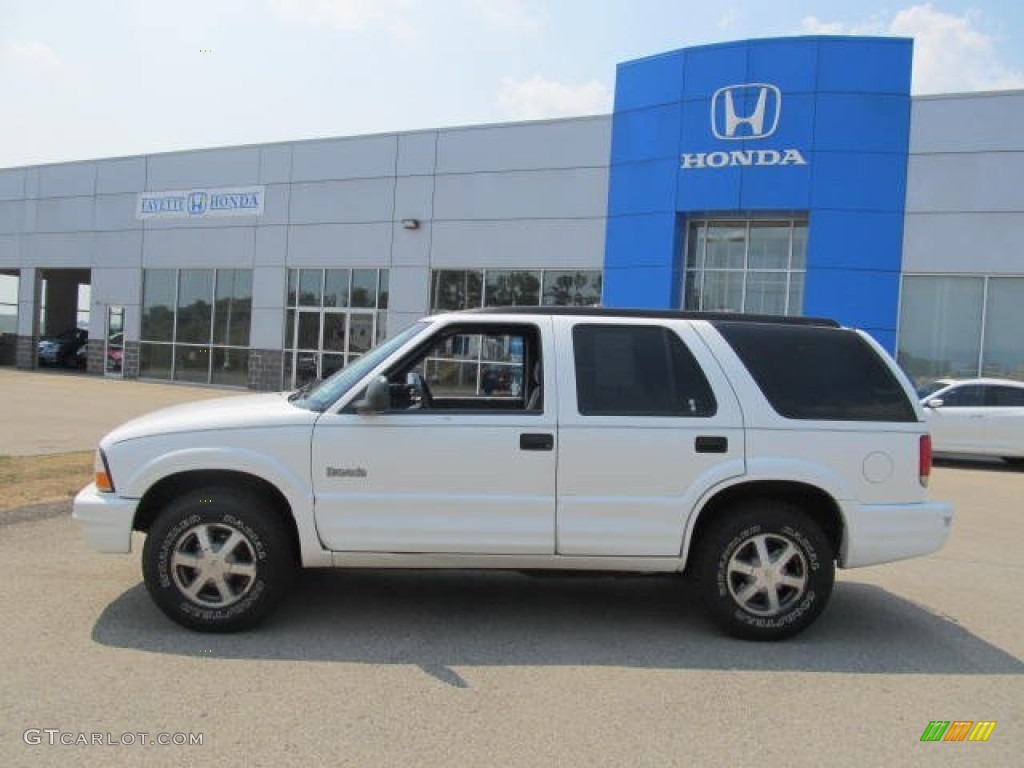 1998 Bravada AWD - White / Graphite photo #2