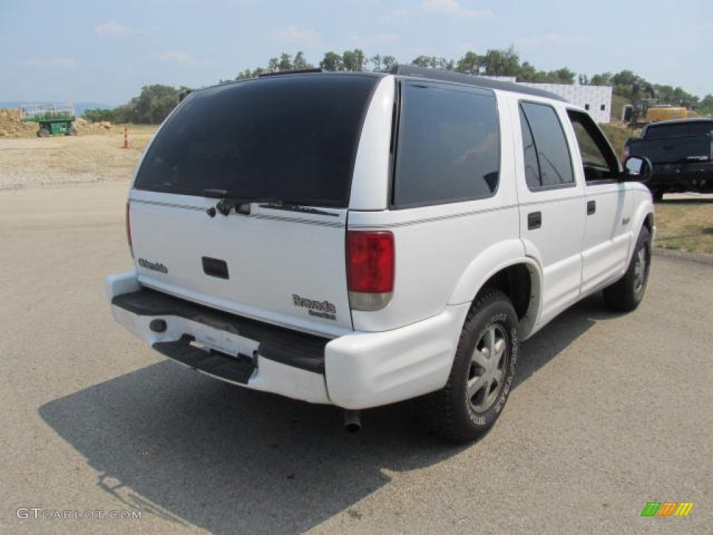 1998 Bravada AWD - White / Graphite photo #17