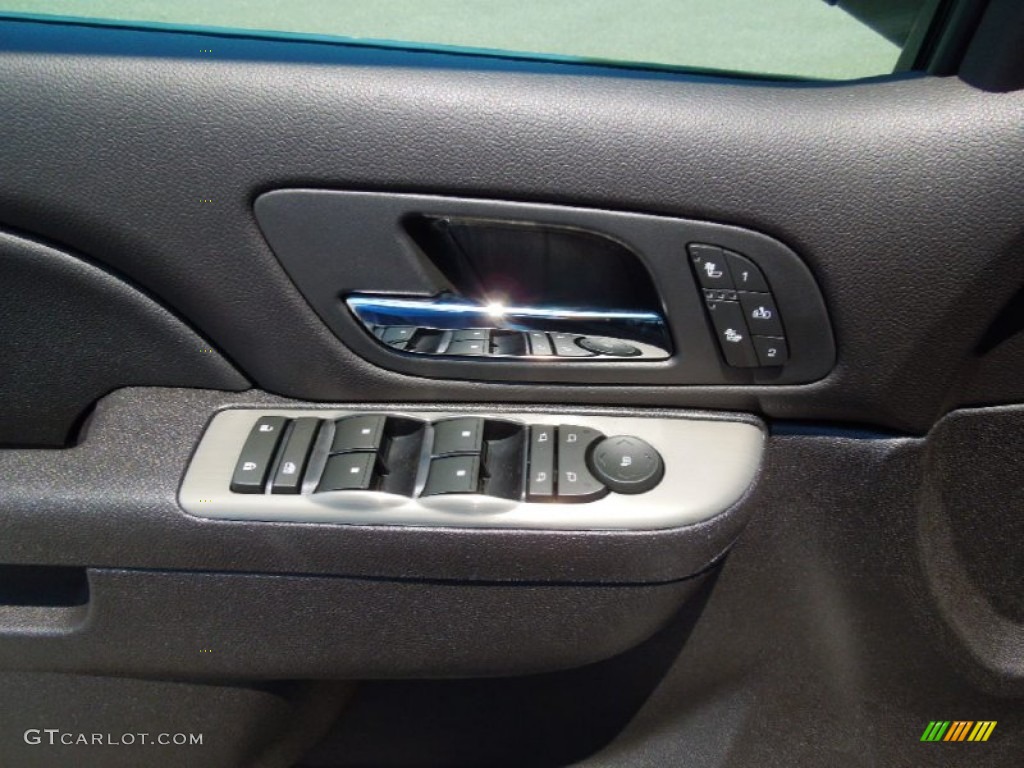 2012 Suburban LT - Silver Ice Metallic / Ebony photo #12