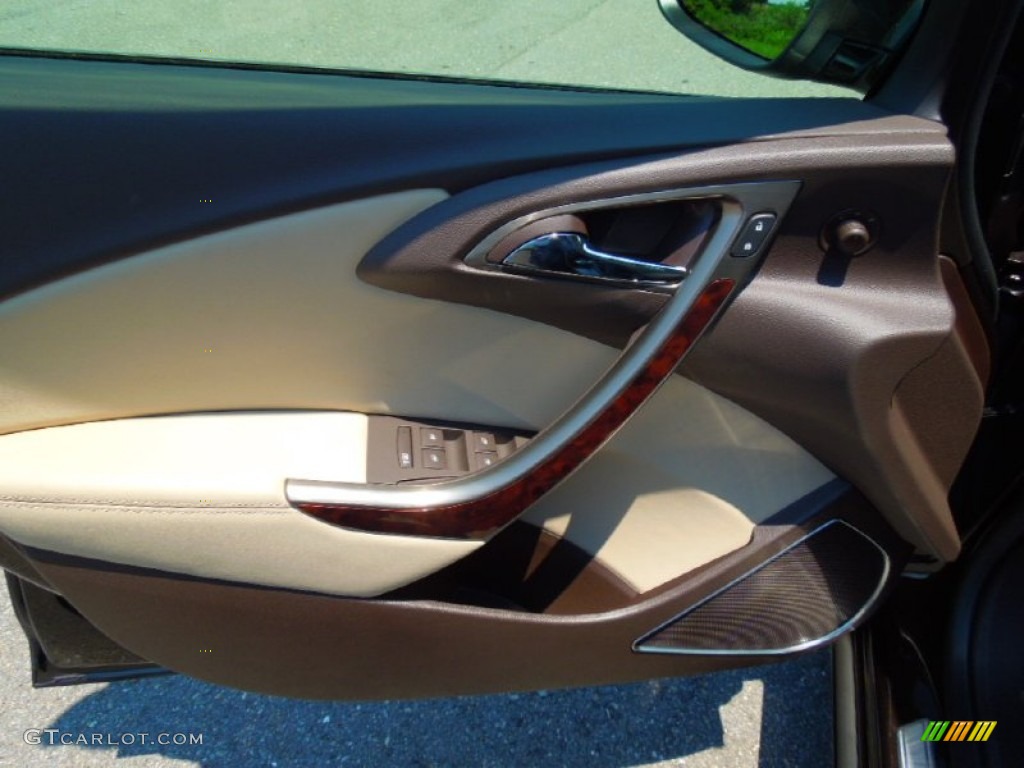 2012 Buick Verano FWD Cashmere Door Panel Photo #67398089