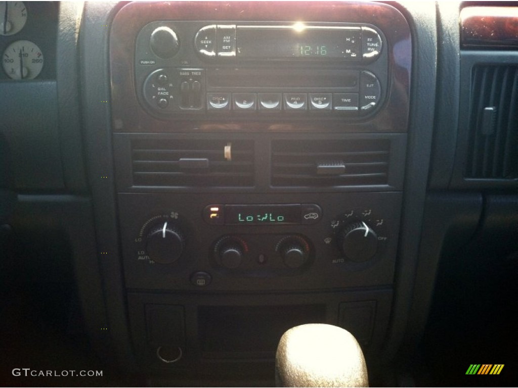 2004 Grand Cherokee Limited - Graphite Metallic / Dark Slate Gray photo #26