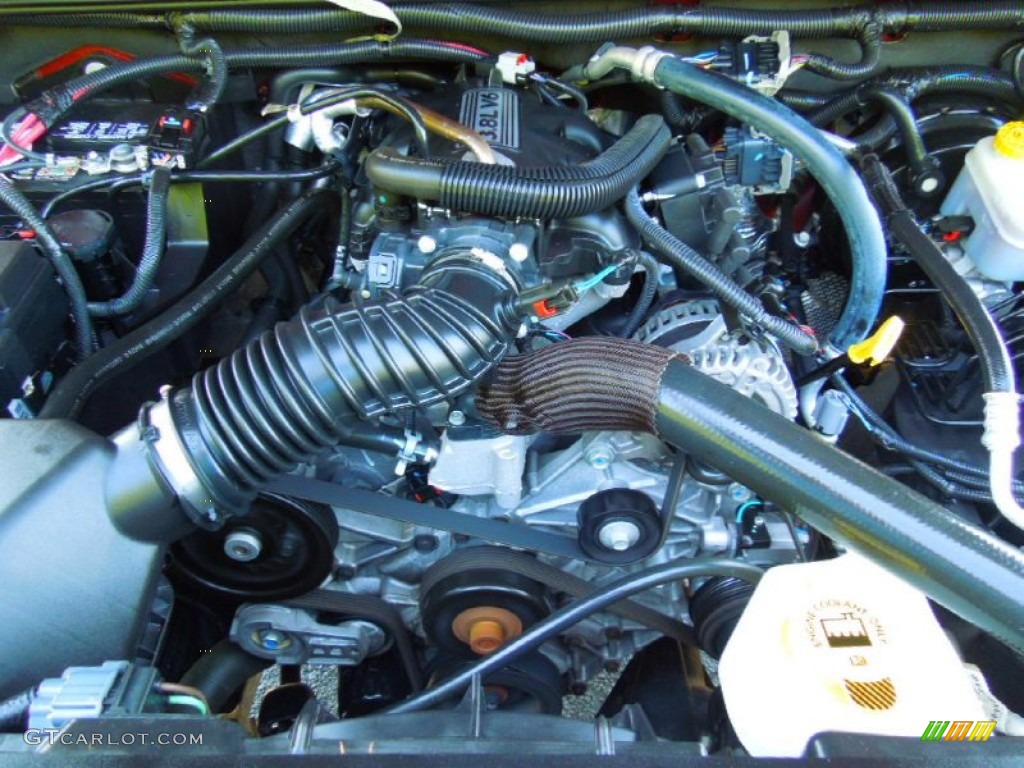 2010 Jeep Wrangler Sahara 4x4 3.8 Liter OHV 12-Valve V6 Engine Photo #67402875