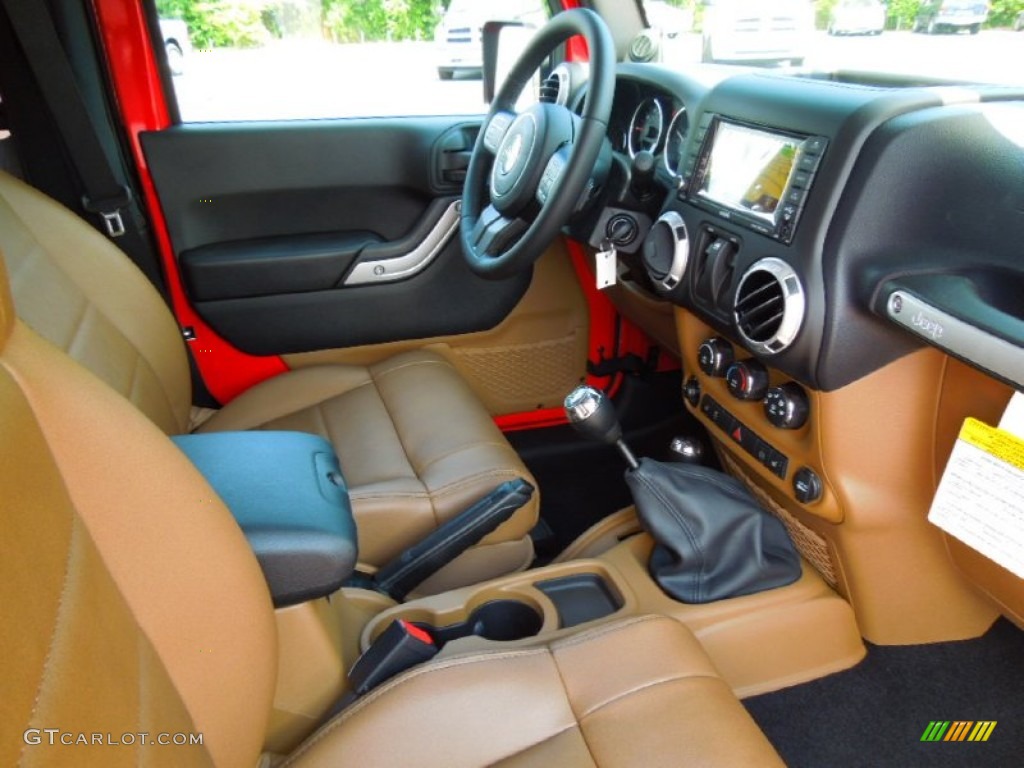 2012 Wrangler Rubicon 4X4 - Flame Red / Black/Dark Saddle photo #20