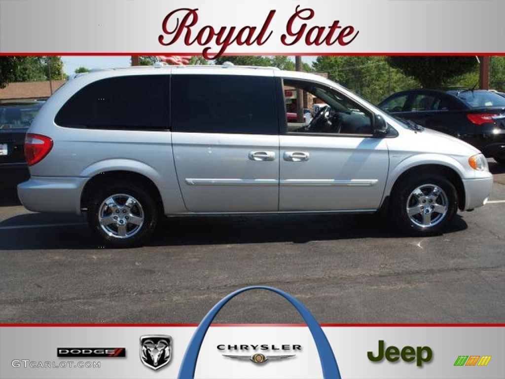 Bright Silver Metallic Dodge Grand Caravan