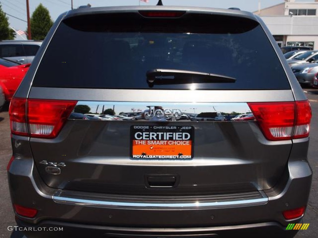 2012 Grand Cherokee Overland 4x4 - Maximum Steel Metallic / Black photo #6