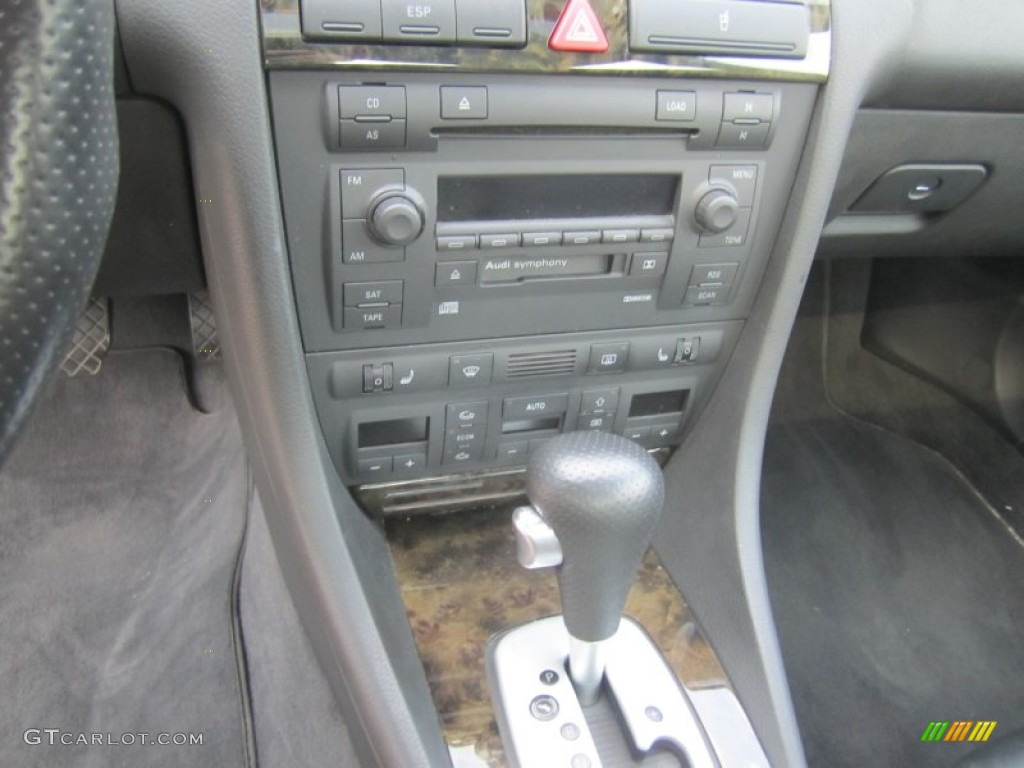 2003 Audi RS6 4.2T quattro Controls Photo #67406508