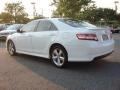 Super White - Camry SE Photo No. 4