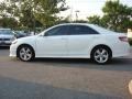Super White - Camry SE Photo No. 5