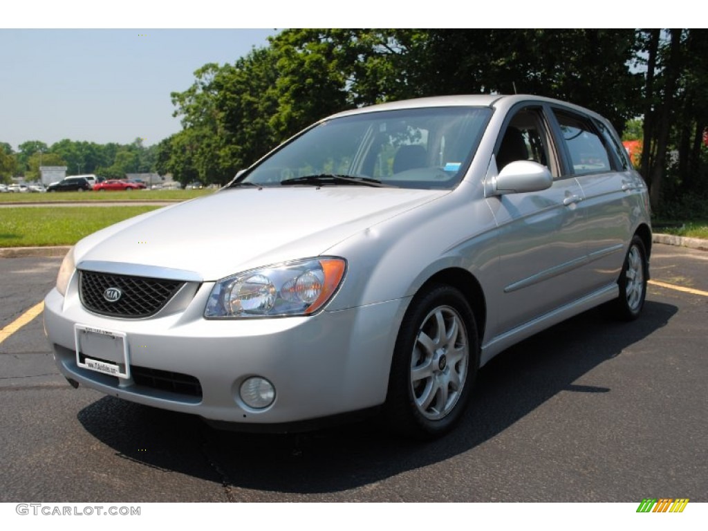 2005 Spectra 5 Wagon - Clear Silver / Gray photo #1