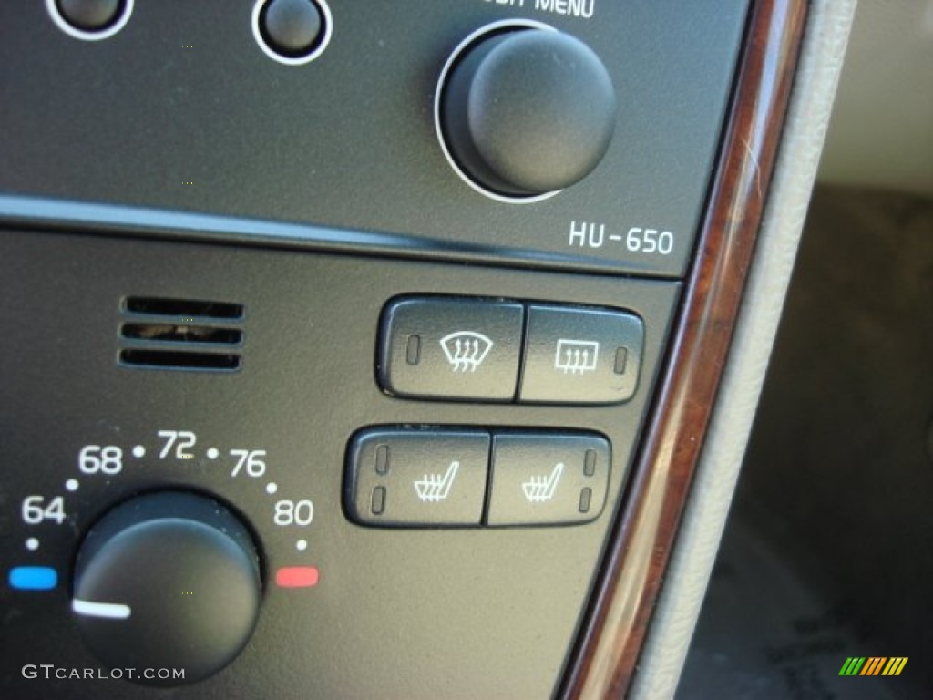 2007 XC70 AWD - Willow Green Metallic / Taupe photo #16