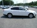 Candy White - Passat Komfort Sedan Photo No. 7