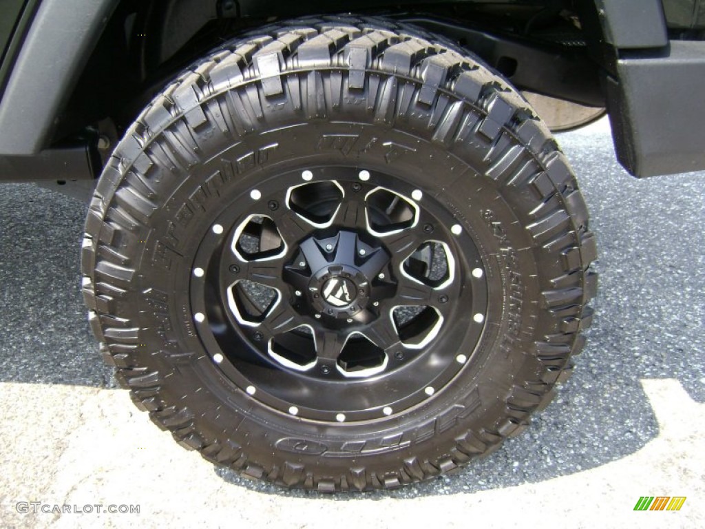 2012 Jeep Wrangler Unlimited Rubicon 4x4 Custom Wheels Photo #67414127