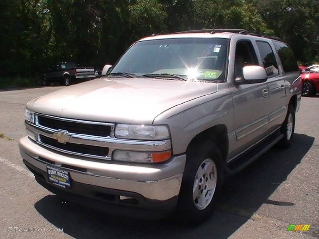 2005 Suburban 1500 LT 4x4 - Sandstone Metallic / Tan/Neutral photo #1