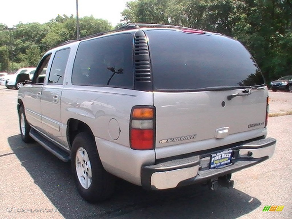 2005 Suburban 1500 LT 4x4 - Sandstone Metallic / Tan/Neutral photo #6