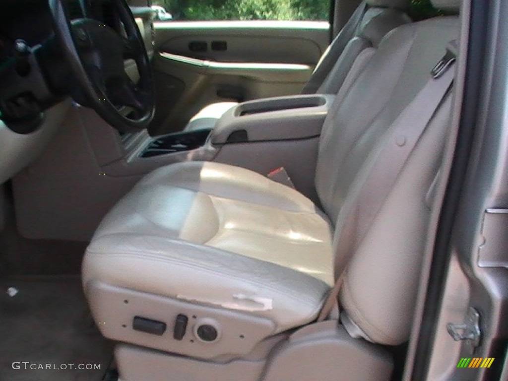 2005 Suburban 1500 LT 4x4 - Sandstone Metallic / Tan/Neutral photo #10