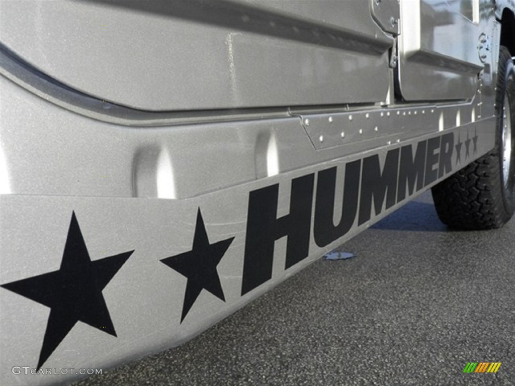 2003 Hummer H1 Alpha Wagon Marks and Logos Photo #67414782
