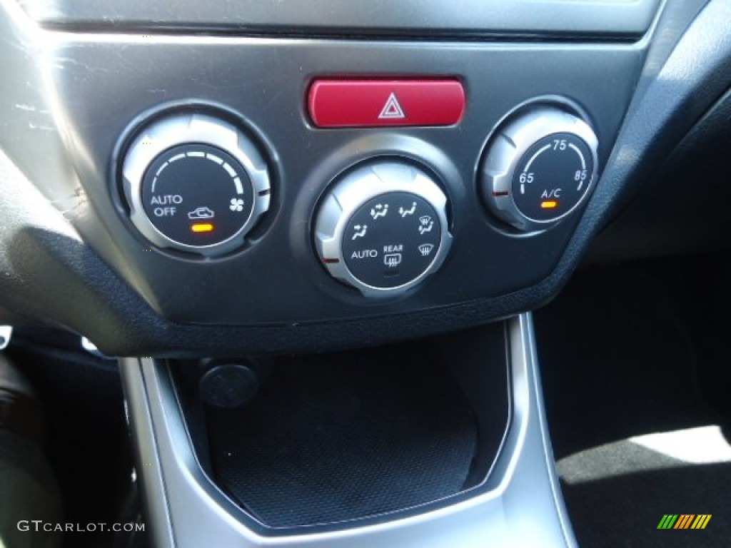 2009 Subaru Impreza WRX Wagon Controls Photo #67415664