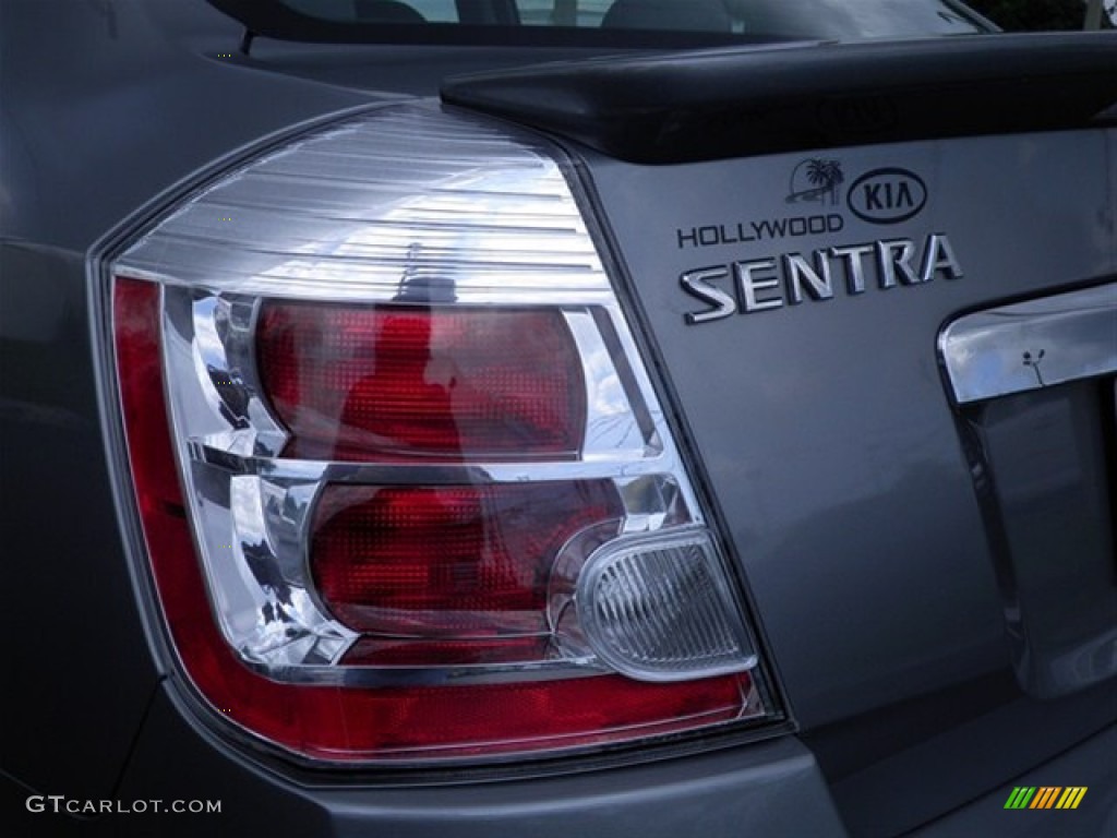 2011 Sentra 2.0 - Magnetic Gray Metallic / Charcoal photo #13