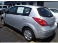 Brillant Silver - Versa 1.8 S Hatchback Photo No. 3