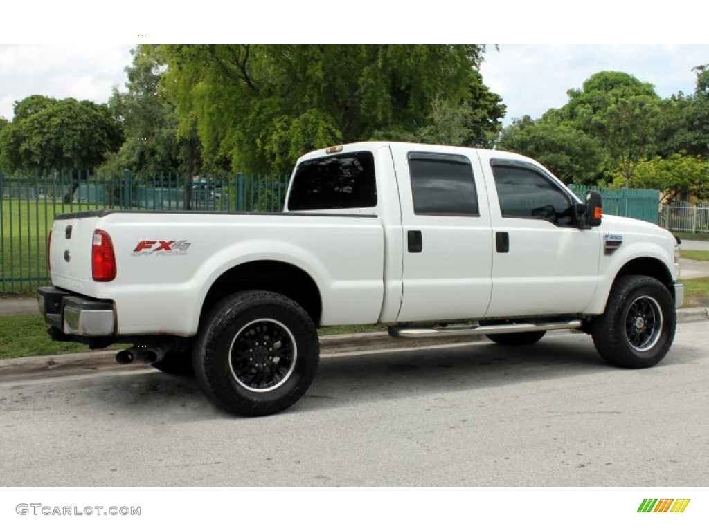 Oxford White 2008 Ford F250 Super Duty FX4 Crew Cab 4x4 Exterior Photo #67419957