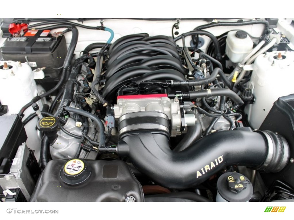 2008 Ford Mustang GT/CS California Special Coupe Engine Photos