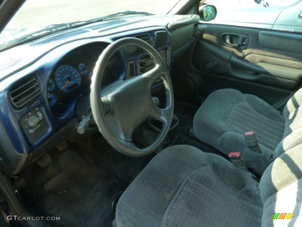1998 S10 LS Extended Cab - Indigo Blue Metallic / Gray photo #11