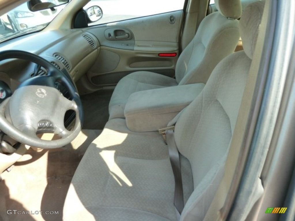2000 Intrepid  - Champagne Pearl Metallic / Camel Tan photo #8