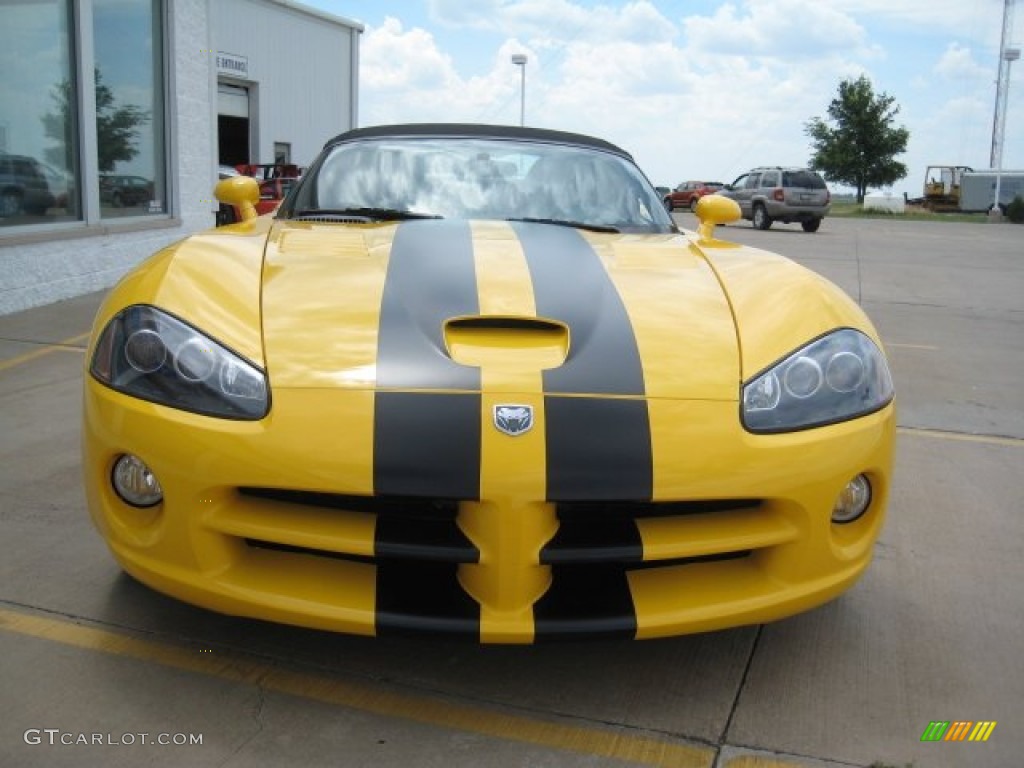2005 Viper SRT-10 - Viper Race Yellow / Black photo #1