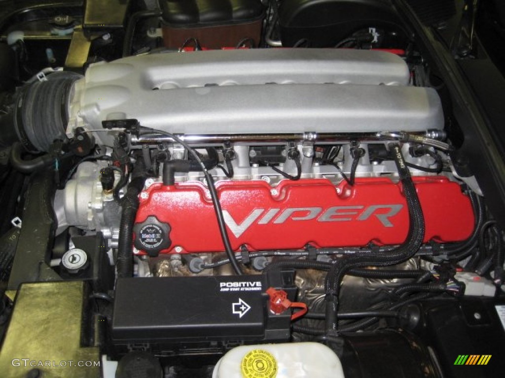 2005 Dodge Viper SRT-10 Engine Photos